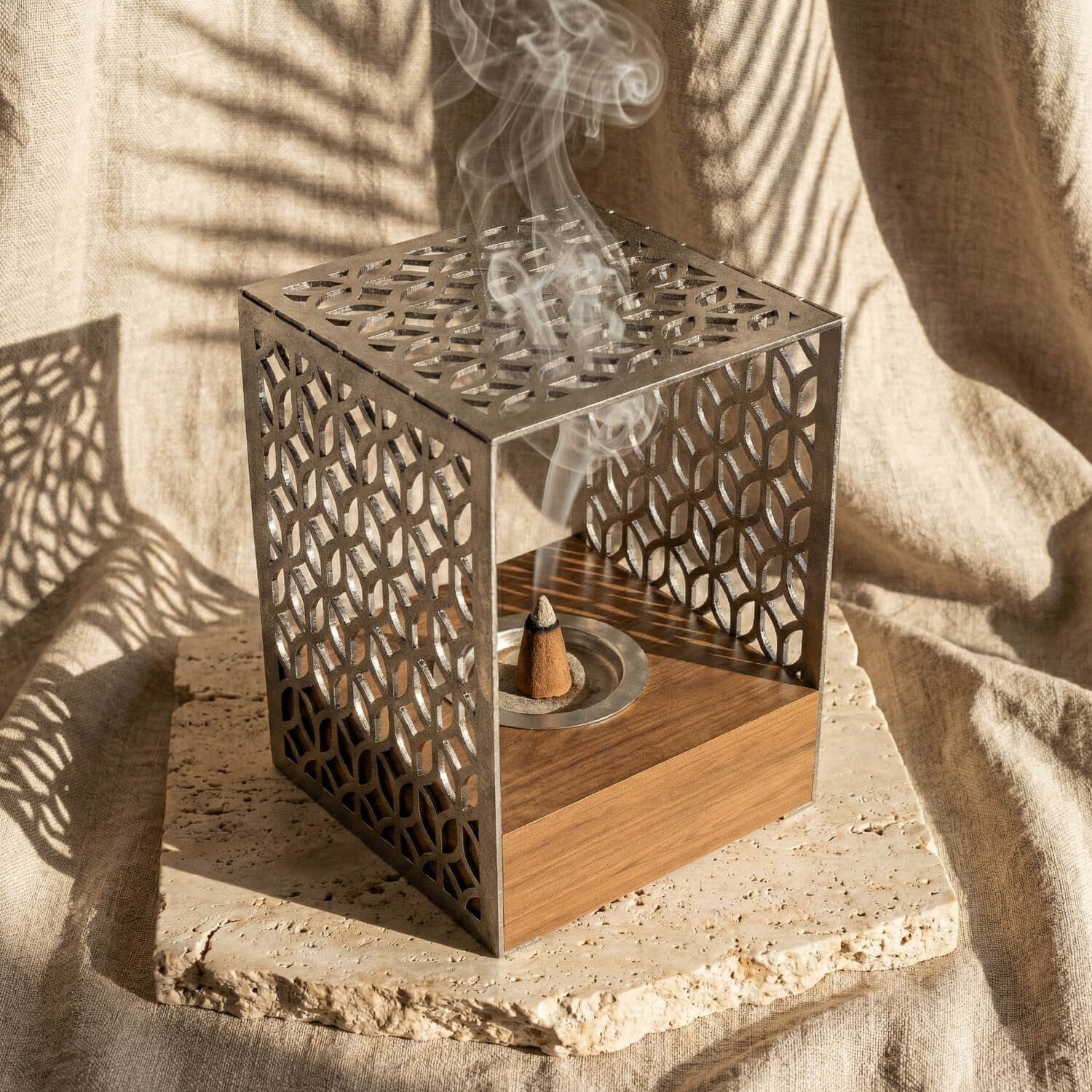 Modern Arched Metal Mabkhara with Solid Wood Base – Premium Bakhoor Burner - Image 4