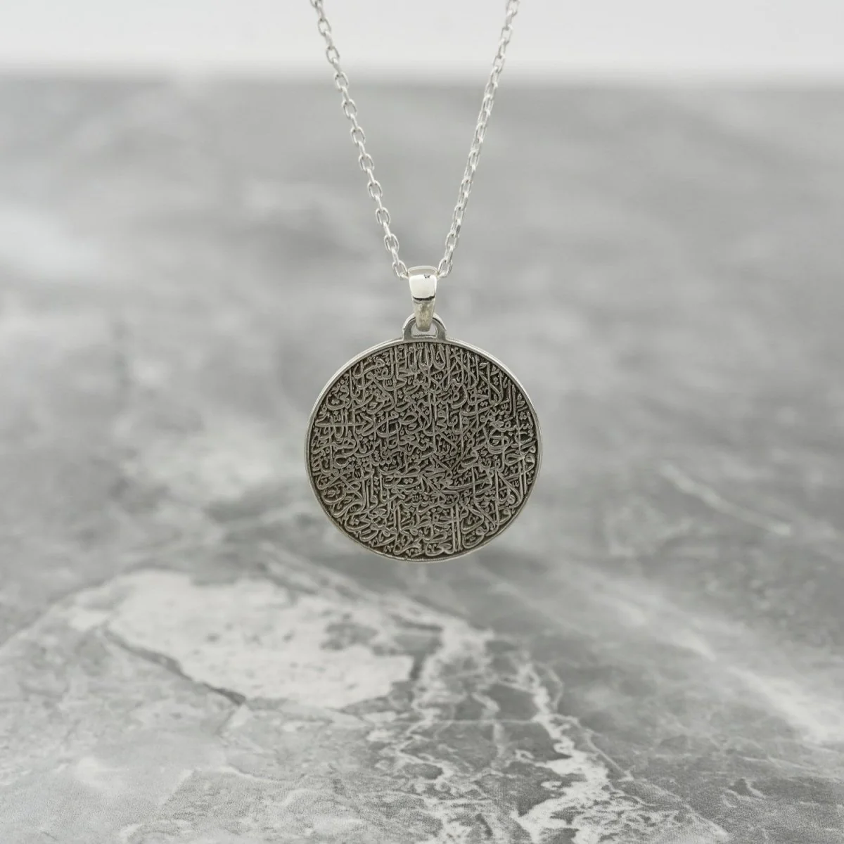Ayatul Kursi Round Muslim Jewelry - 18K Gold Plated Silver Pendant - Image 6