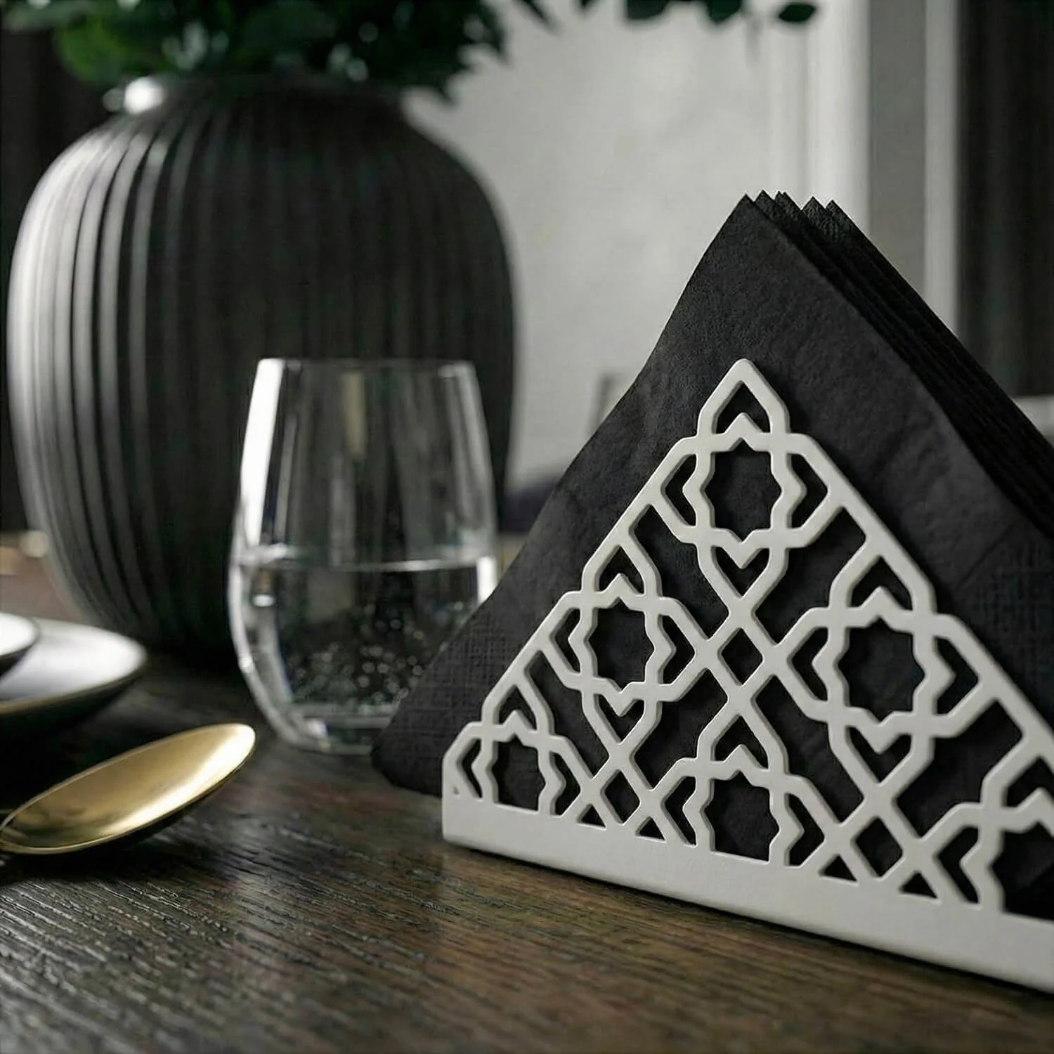 Geometric Islamic Napkin Holder – Metal Iftar Table Decor - Image 11