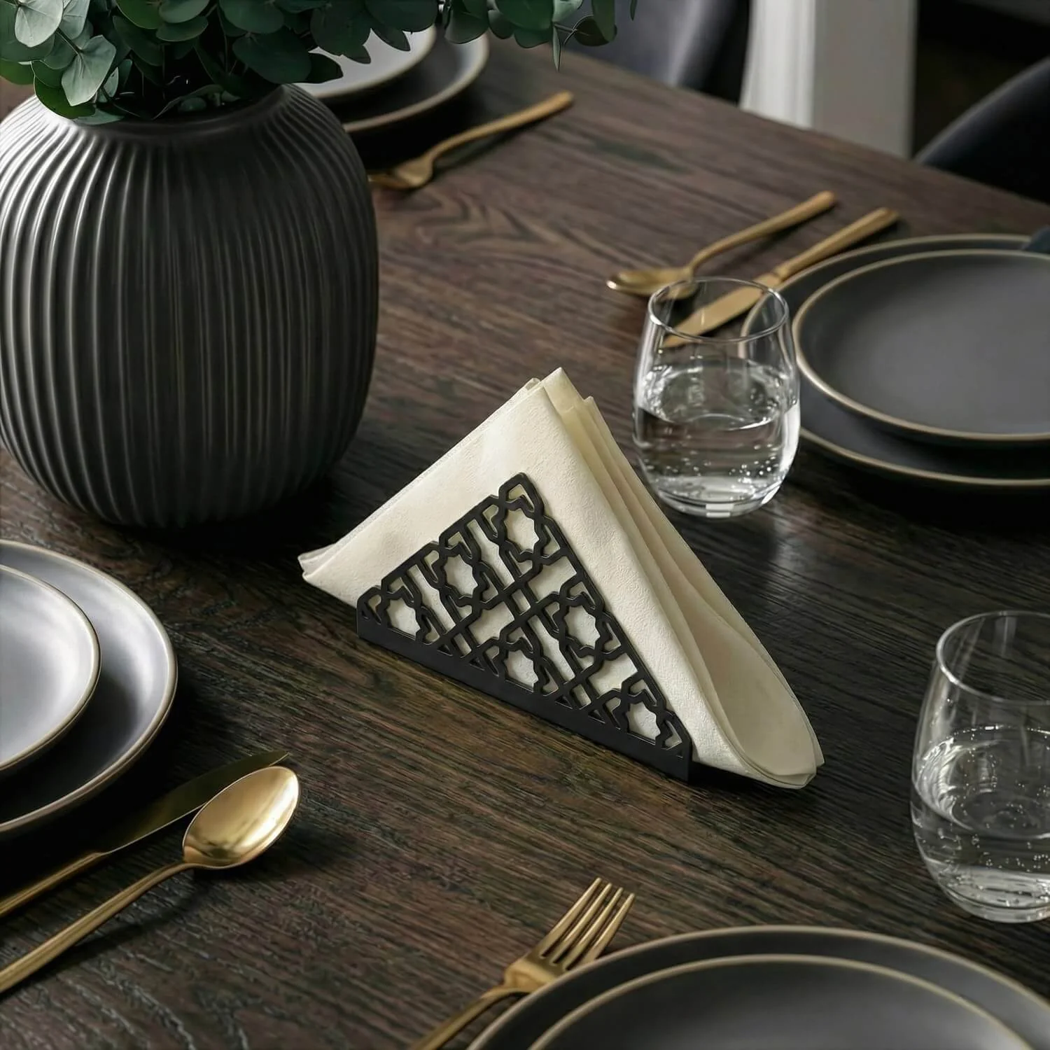 Geometric Islamic Napkin Holder – Metal Iftar Table Decor - Image 2
