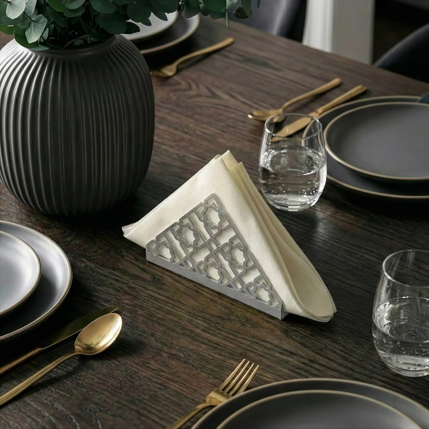 Geometric Islamic Napkin Holder – Metal Iftar Table Decor - Image 4
