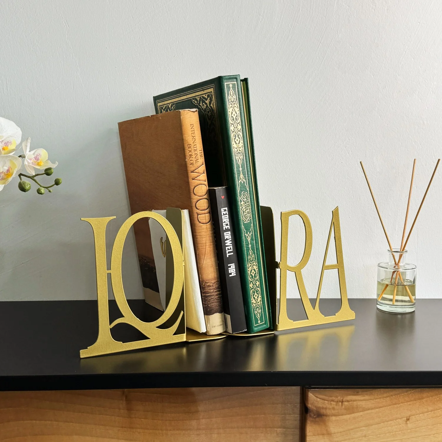 Ikra Bookend - Islamic Home Decor | Latin Calligraphy Art - Image 6
