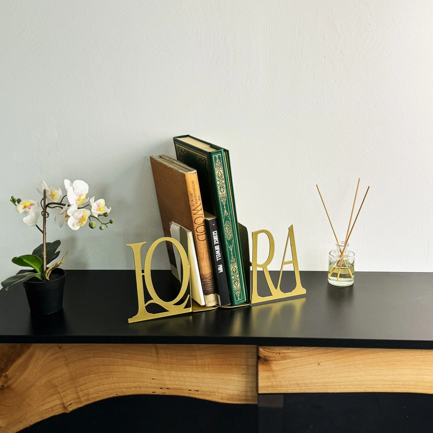 Ikra Bookend - Islamic Home Decor | Latin Calligraphy Art - Image 7