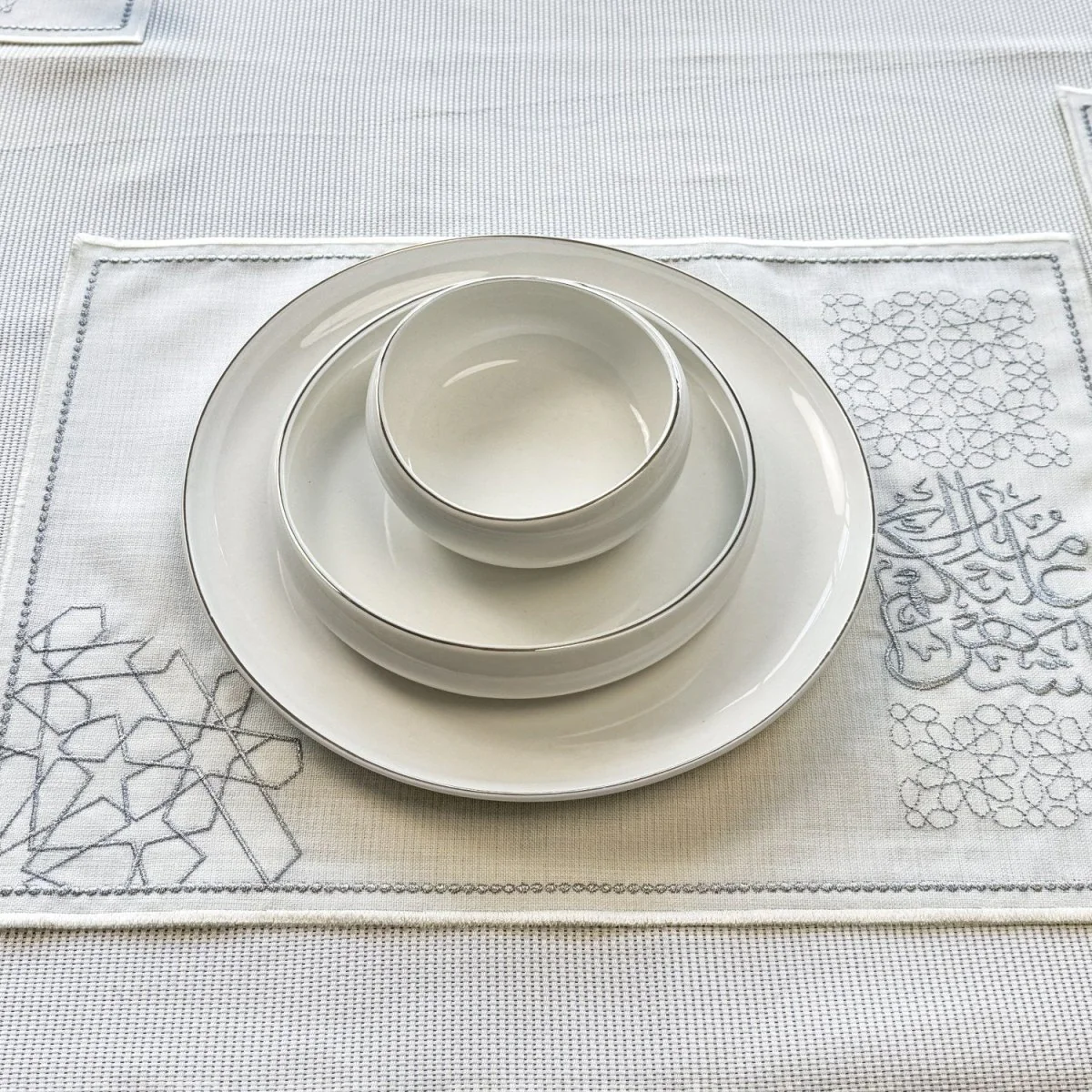 Ramadan Dining Table Silver Placemat Set - 6 Persons - 19 Pcs. - Full Set - Image 12