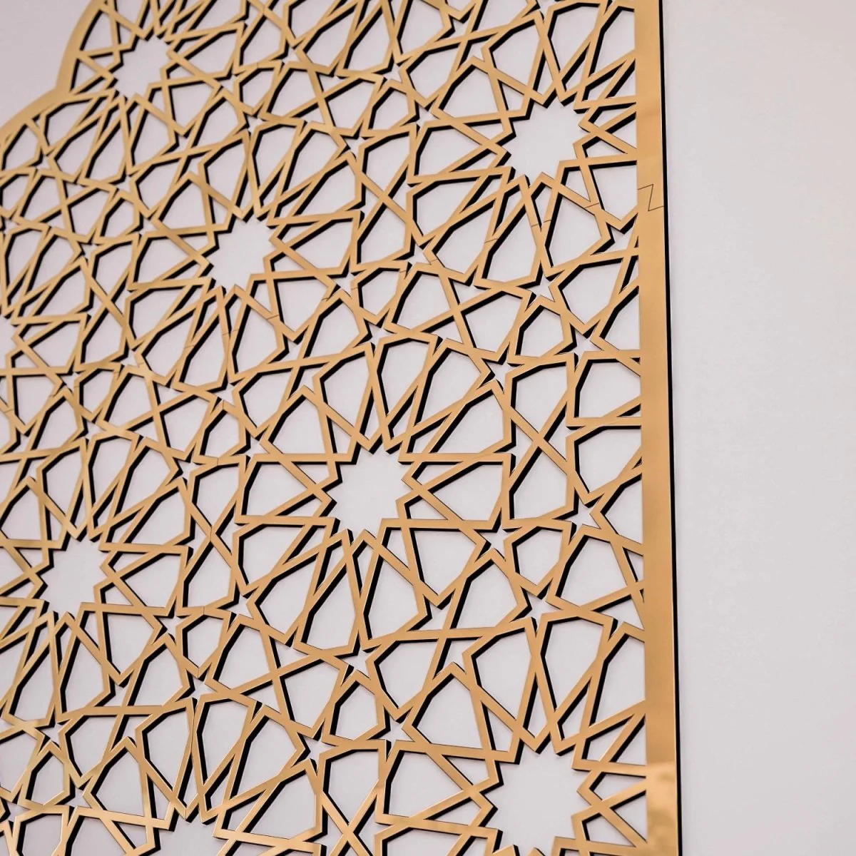 Islamic Wooden Interior Mihrab for Home Prayer Space | 12-Pointed Star - Image 14