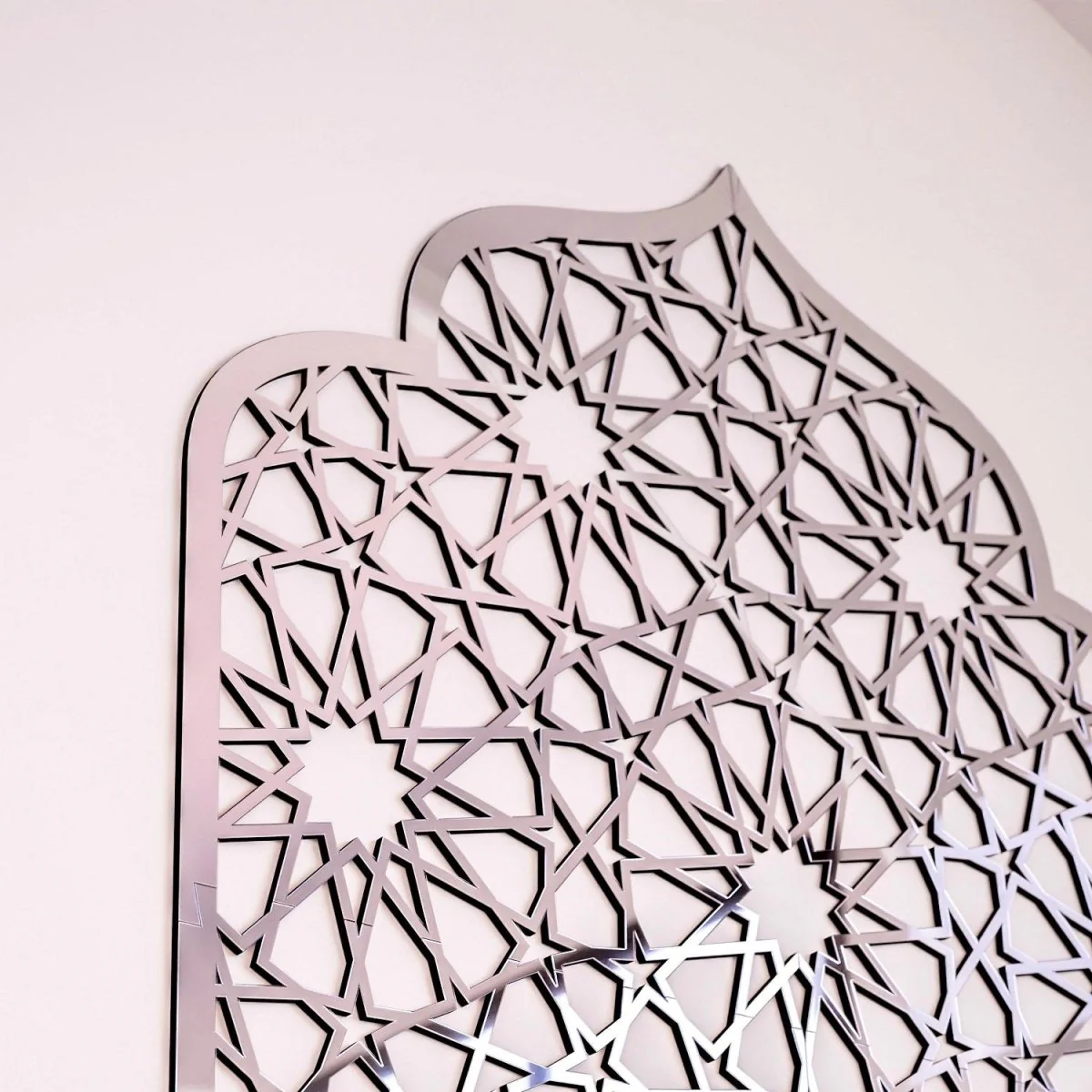 Islamic Wooden Interior Mihrab for Home Prayer Space | 12-Pointed Star - Image 16
