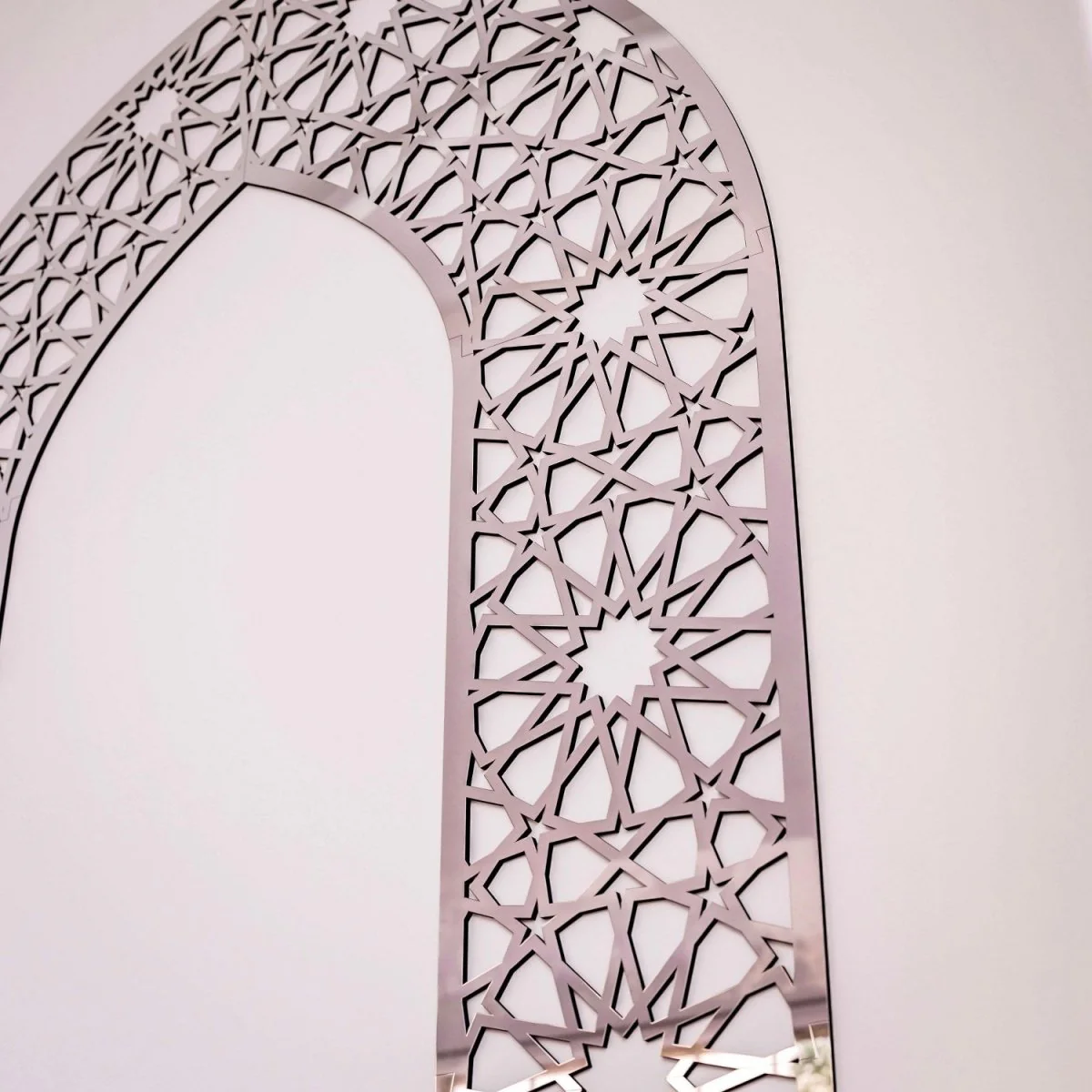 Islamic Wooden Mihrab Decor - Prayer Room Ideas | 12-Pointed Star Motif - Image 16