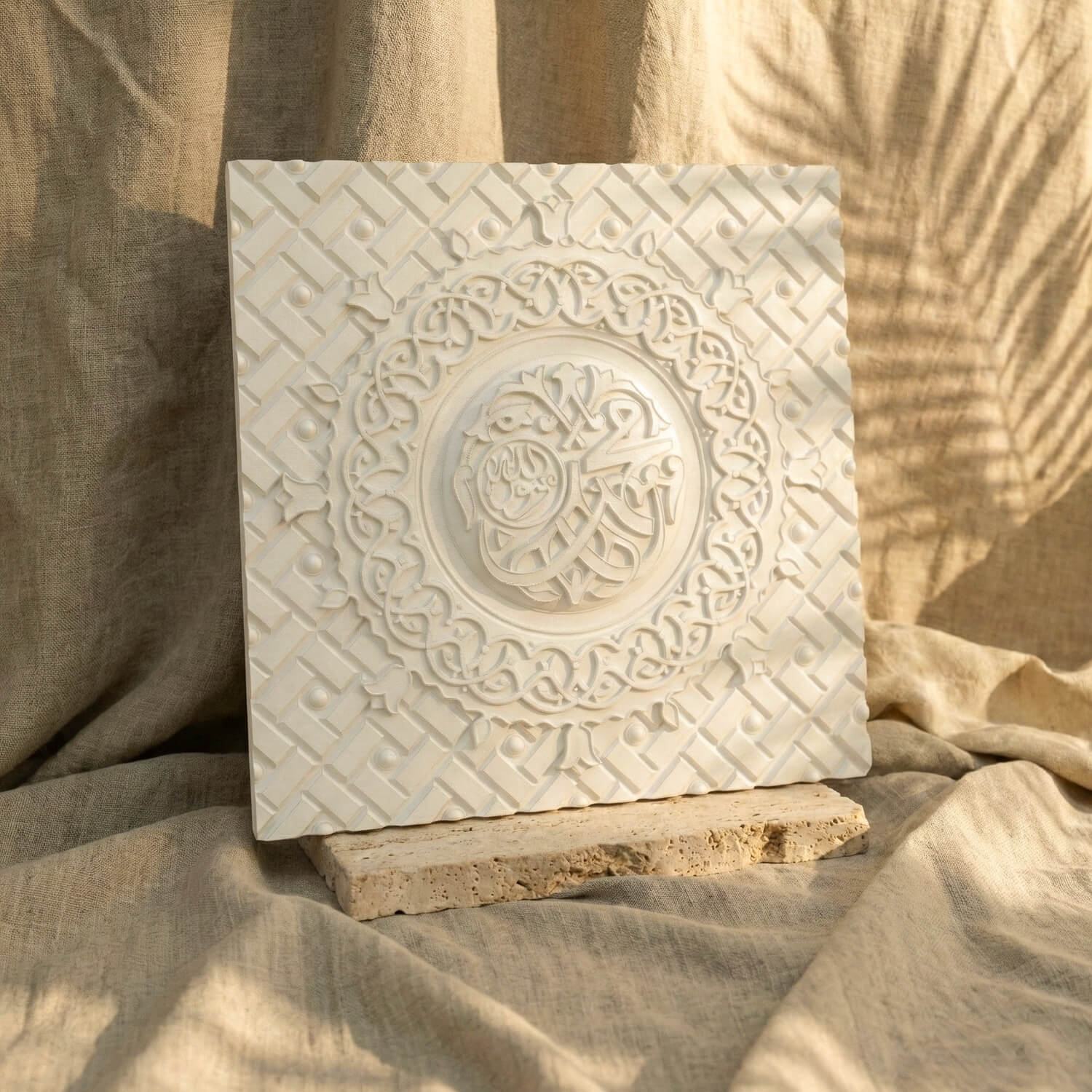Masjid Al-Nabawi Door Stone Relief – Medina Architecture Art - Image 3