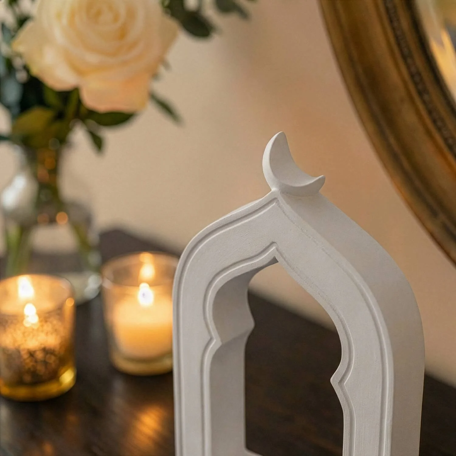 Mihrab Stone Arch with Crescent Moon – Minimalist Islamic Decor - Image 7