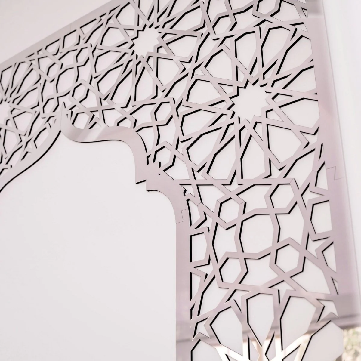 Mihrab Wooden Muslim Home Decor – Prayer Room Ideas | Islamic Wall Art - Image 16