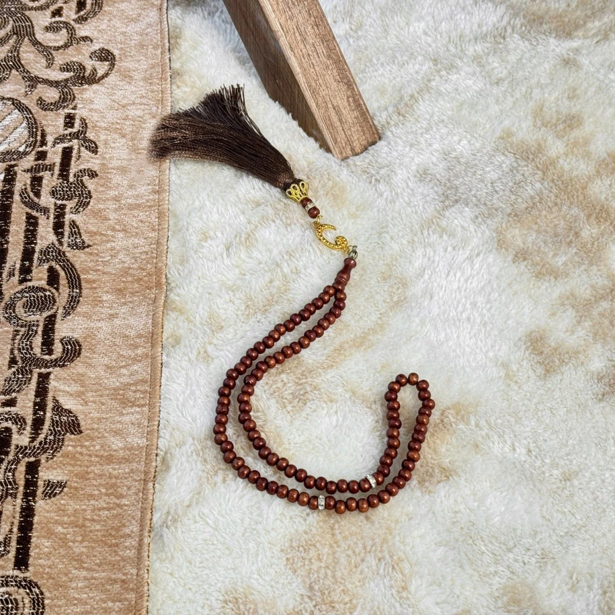 Muslim Prayer Rug and Beads - Brown Set - Image 6