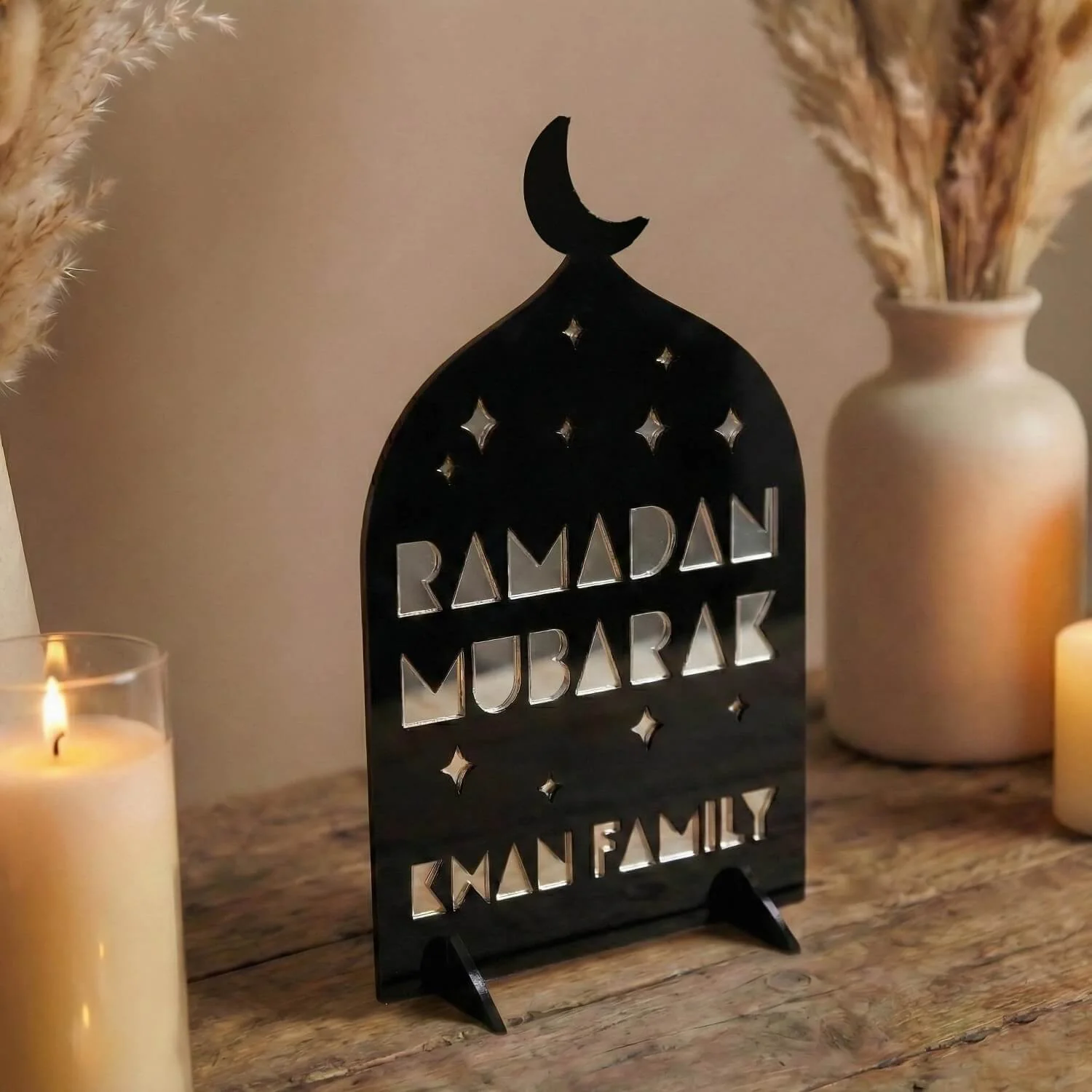 Personalized Ramadan Mubarak Stand – Cosmic Family Sign - Image 8