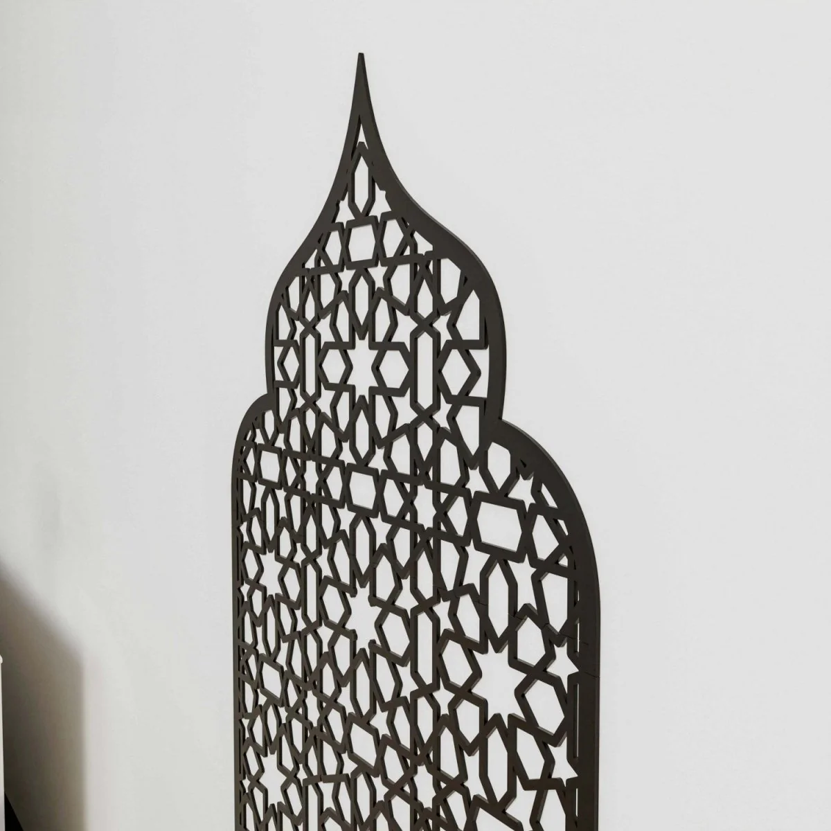 Prayer Space Interior Mihrab with Geometric Design | 8-Pointed Star Motif - Image 3