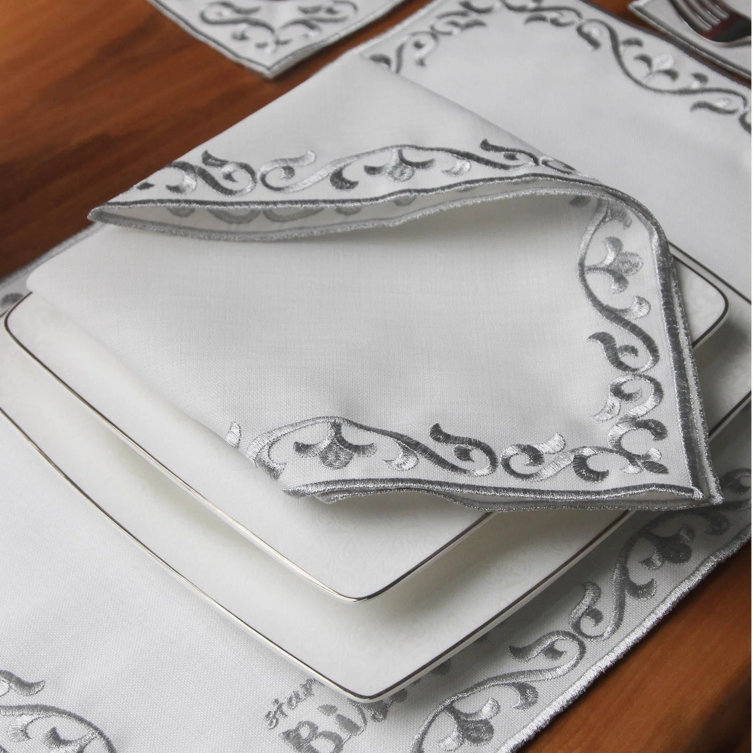 Ramadan Dining Set with Bismillah & Alhamdulillah Placemat Set for 6 Persons 24 Piece Set - Image 12