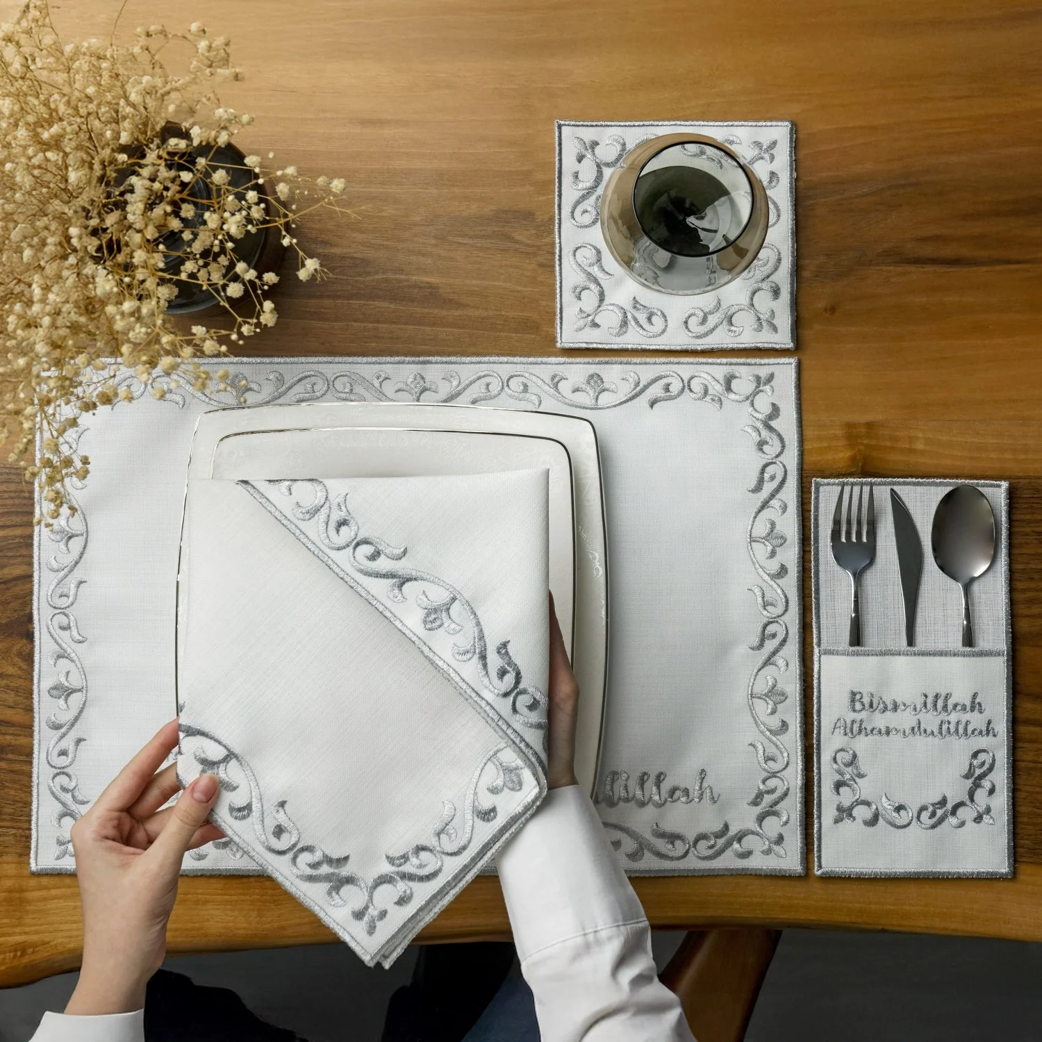 Ramadan Dining Set with Bismillah & Alhamdulillah Placemat Set for 6 Persons 24 Piece Set - Image 3