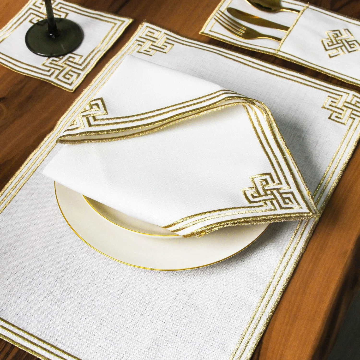 Ramadan Dining Set with Modern Geometric Meander Border for 6 Persons 24 Piece Set - Image 11