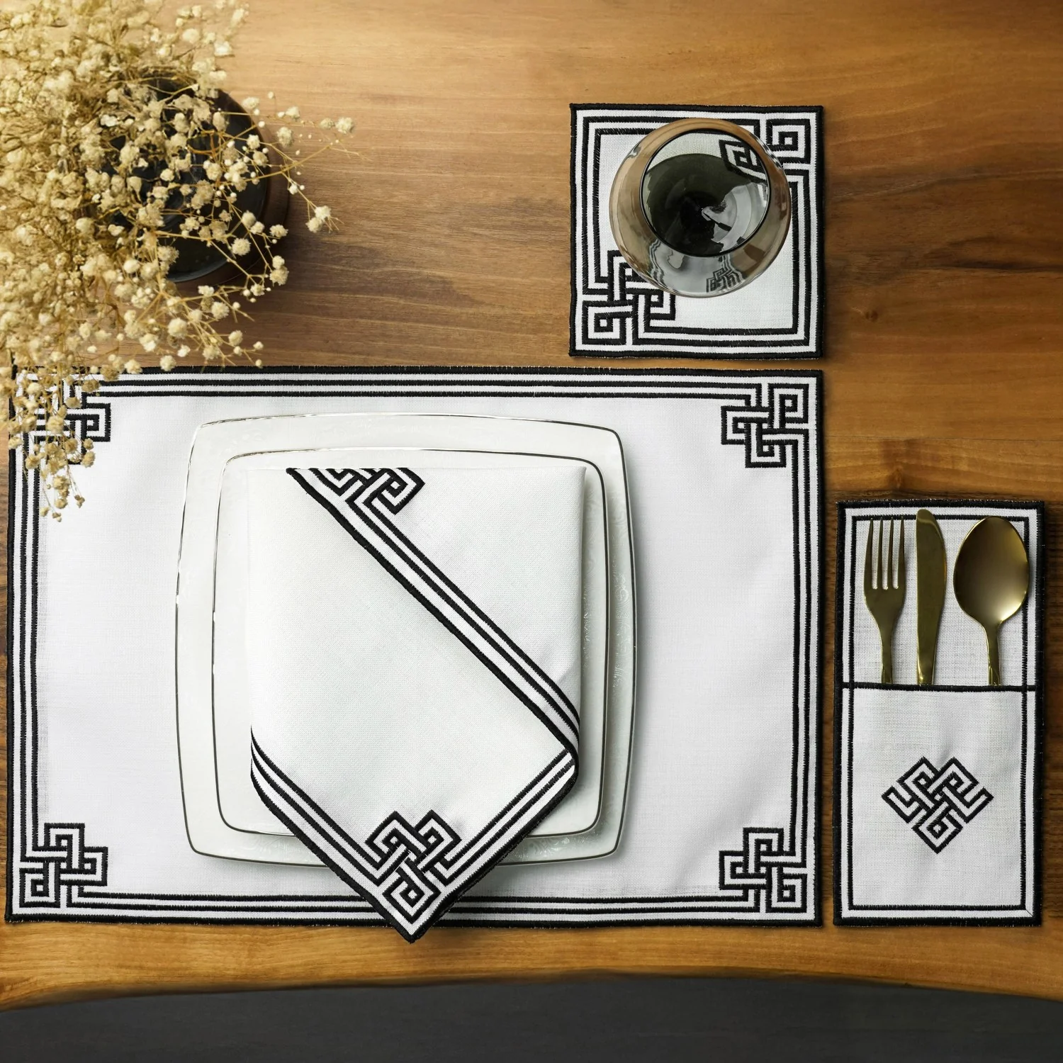Ramadan Dining Set with Modern Geometric Meander Border for 6 Persons 24 Piece Set - Image 6
