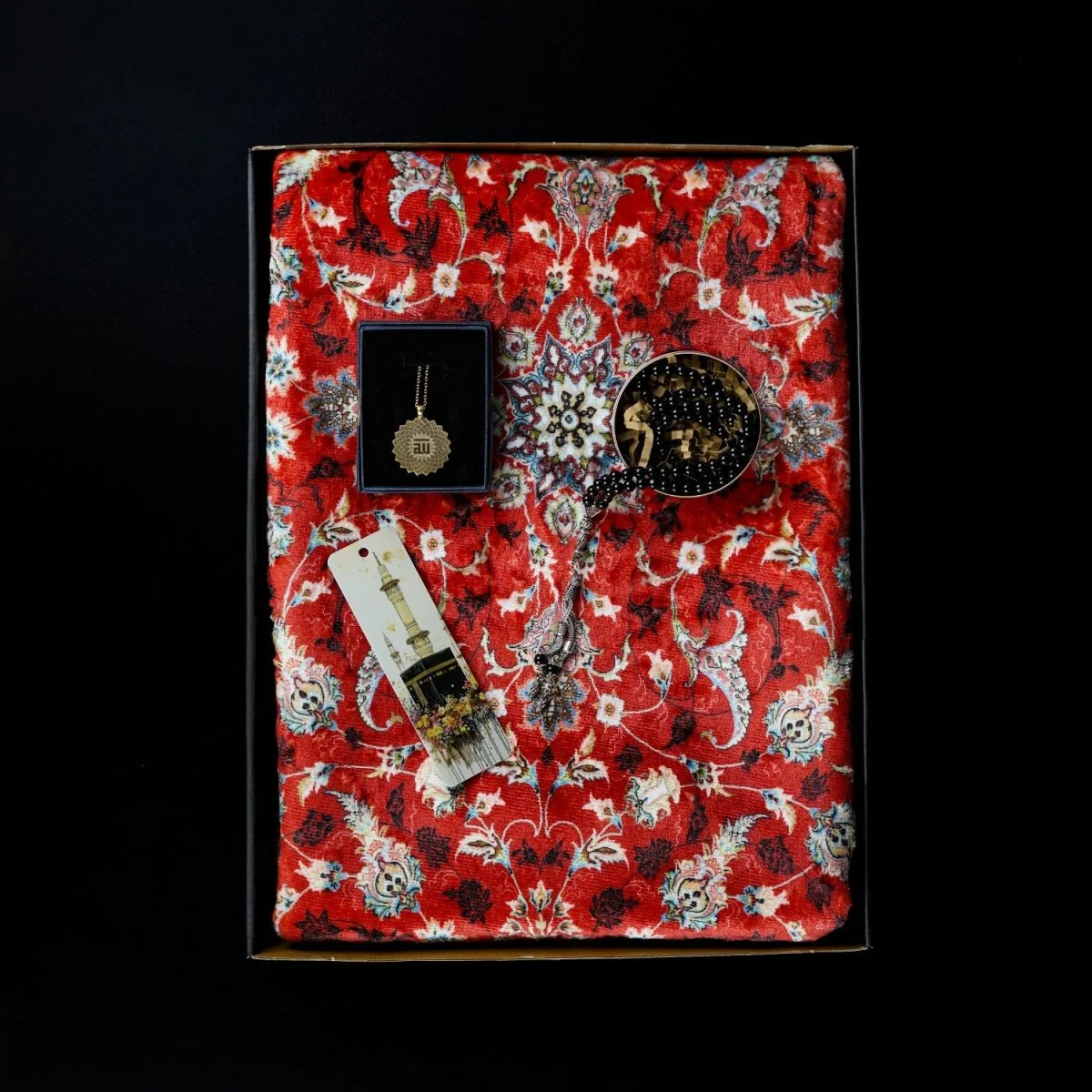 Ramadan Gift Box - Islamic Prayer Rug, Muslim Prayer Beads and Asma Ul Husna Jewelry - Image 7